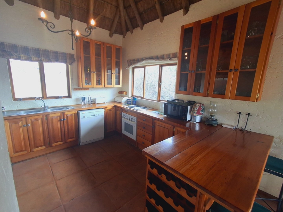 4 Bedroom Property for Sale in Boschenvaal River Front Lodges Free State